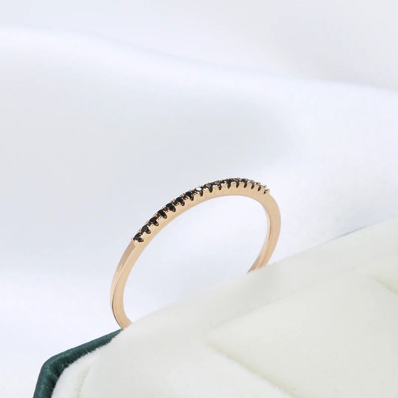 Elegant 585 Rose Gold Classic Black Zircon Ring with Crystal Accents