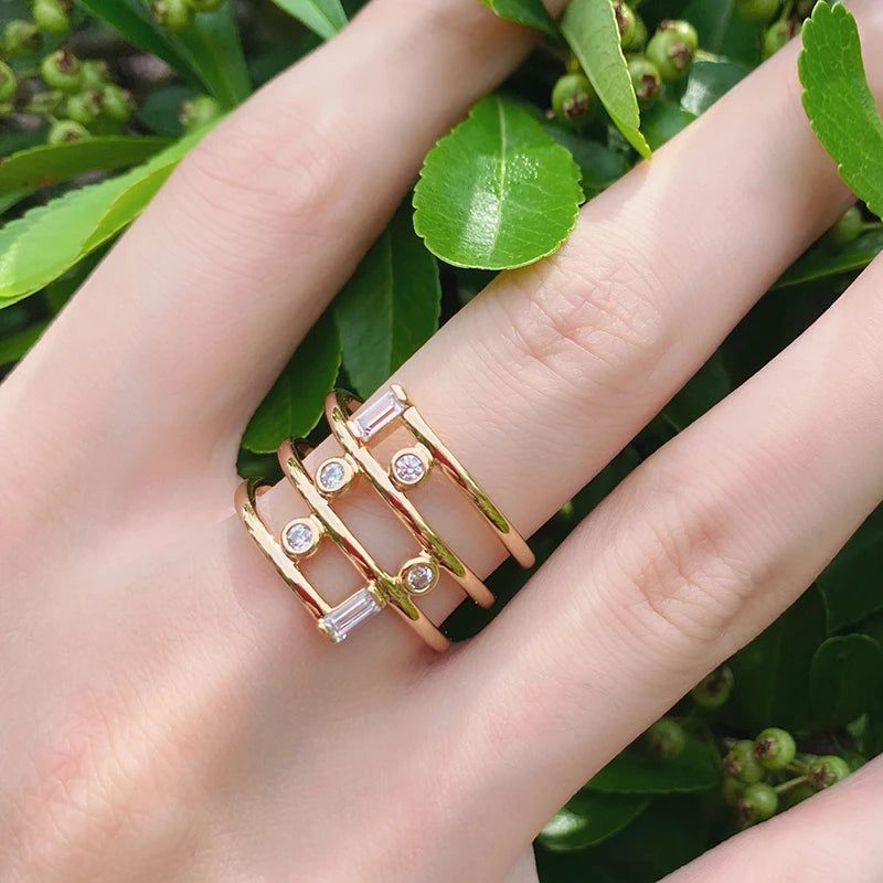 Elegant 585 Rose Gold Geometric Hollow Ring with Natural Zircon Accents