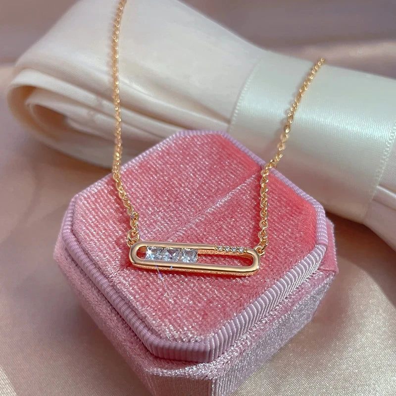 Elegant 585 Rose Gold Geometric Pendant Necklace with Shiny Natural Zircon