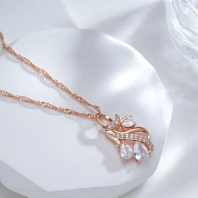 Elegant 585 Rose Gold Hollow Floral Pendant Necklace with Natural Zircon Accents