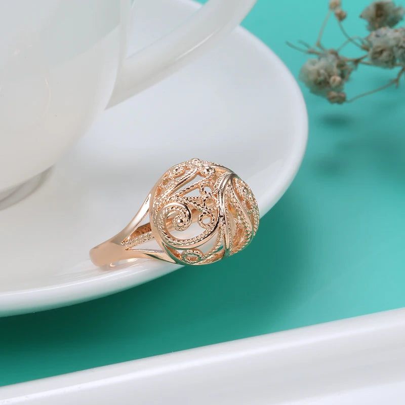 Elegant 585 Rose Gold Hollow Pattern Romantic Cocktail Ring – Unique Jewelry Piece