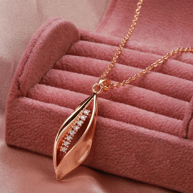 Elegant 585 Rose Gold Long Pendant Necklace with Geometric Natural Zircon Accents