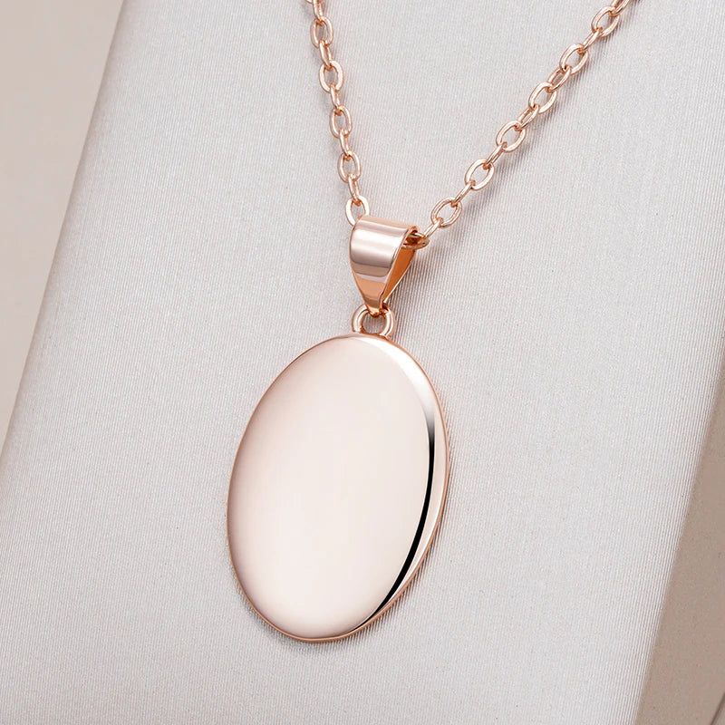 Elegant 585 Rose Gold Oval Pendant Necklace - High-Quality Fashion Jewelry