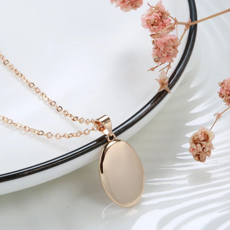 Elegant 585 Rose Gold Oval Pendant Necklace - High-Quality Fashion Jewelry