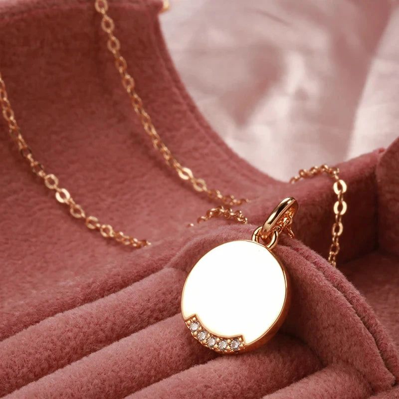 Elegant 585 Rose Gold Round Coin Pendant Necklace with Natural Zircon Shimmer