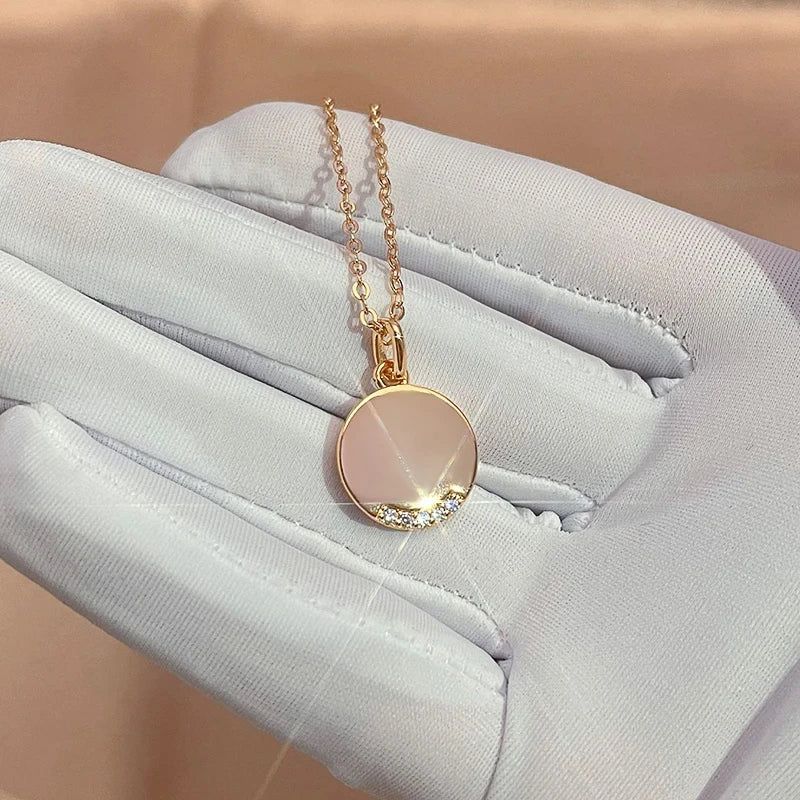 Elegant 585 Rose Gold Round Coin Pendant Necklace with Natural Zircon Shimmer