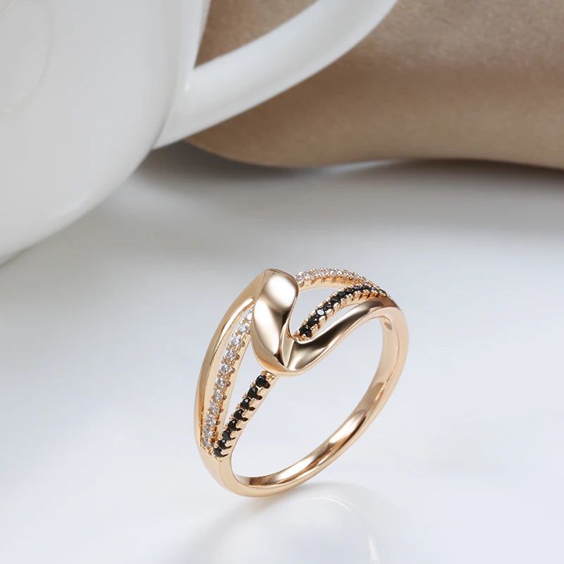 Elegant 585 Rose Gold Wave Cocktail Ring with Black and White Natural Zircon - Vintage Geometric Jewelry