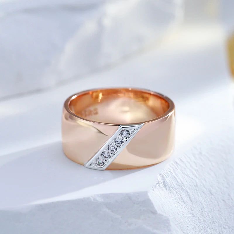 Elegant 9mm Natural Zircon Cocktail Ring in 585 Rose Gold and Silver Blend