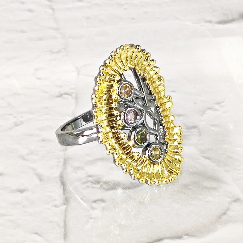 Elegant Baroque Cocktail Ring in Black Gold with Sparkling Zircon for Fashion Jewelry Celebrations