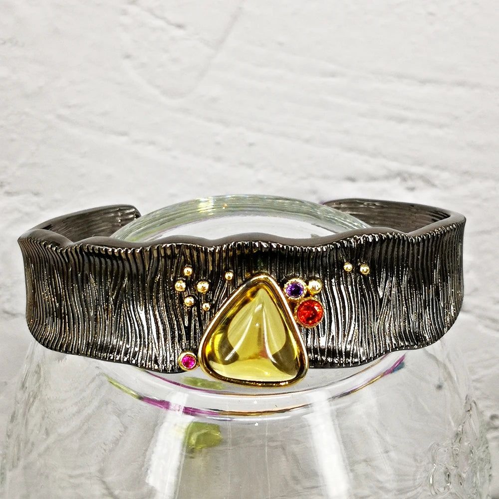 Elegant Black Gold Baroque Cuff Bracelet with Cubic Zirconia