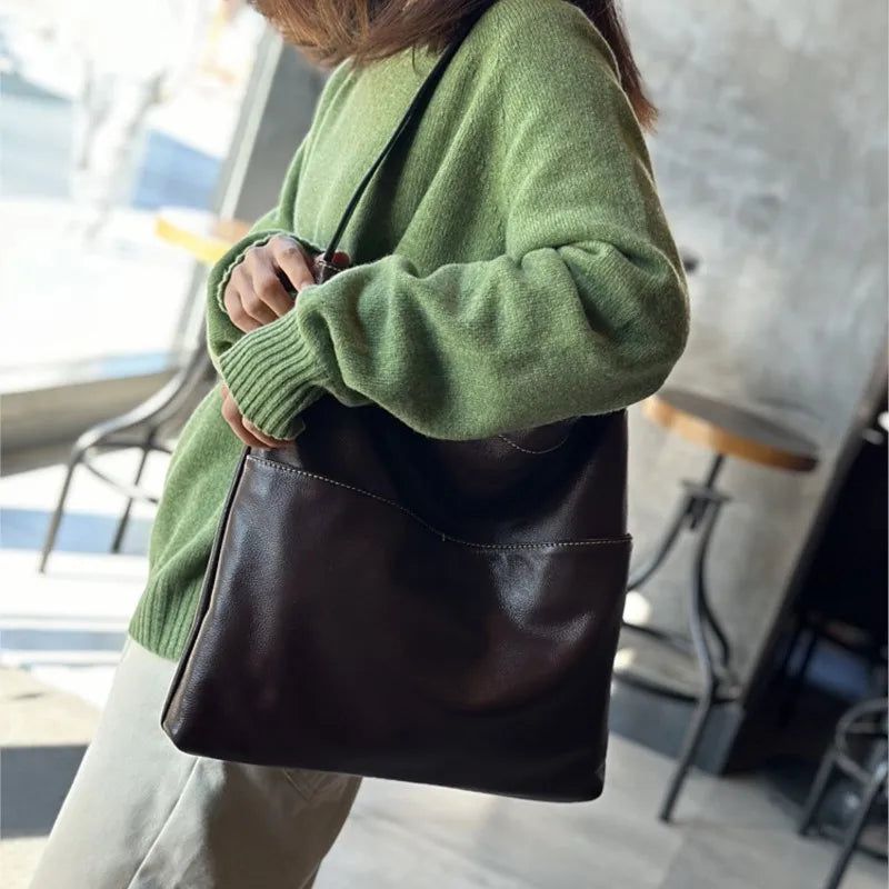 Elegant Cowhide Leather Shoulder Bag for Women - Spacious Casual Tote for Everyday Use