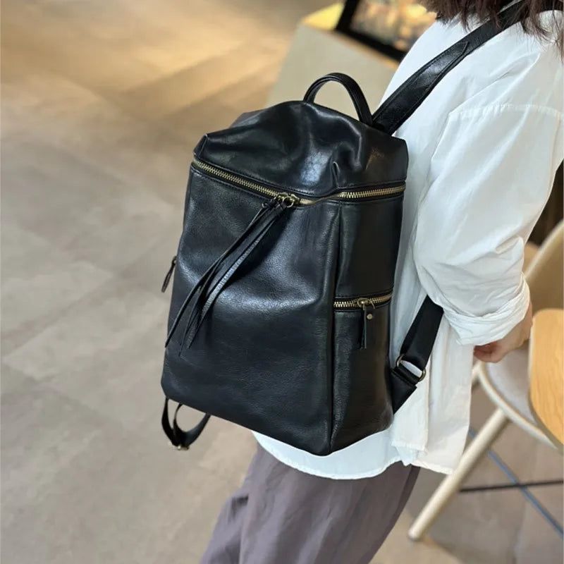 Elegant Soft Cowhide Leather Large Capacity Backpack for Women - Versatile Travel and Leisure Bag