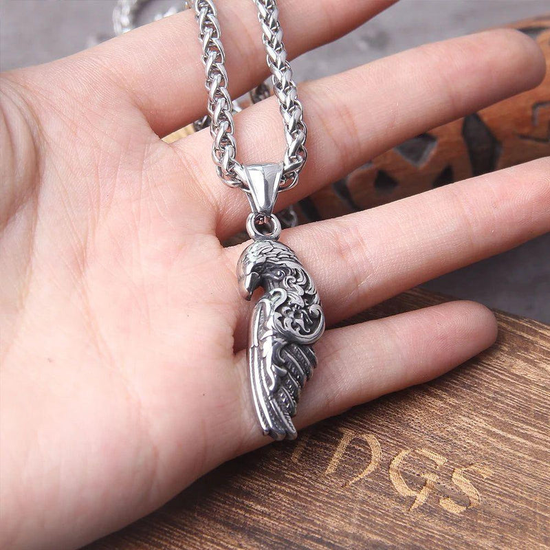 Elegant Unisex Crow Raven Eagle Pendant Necklace in Durable Stainless Steel