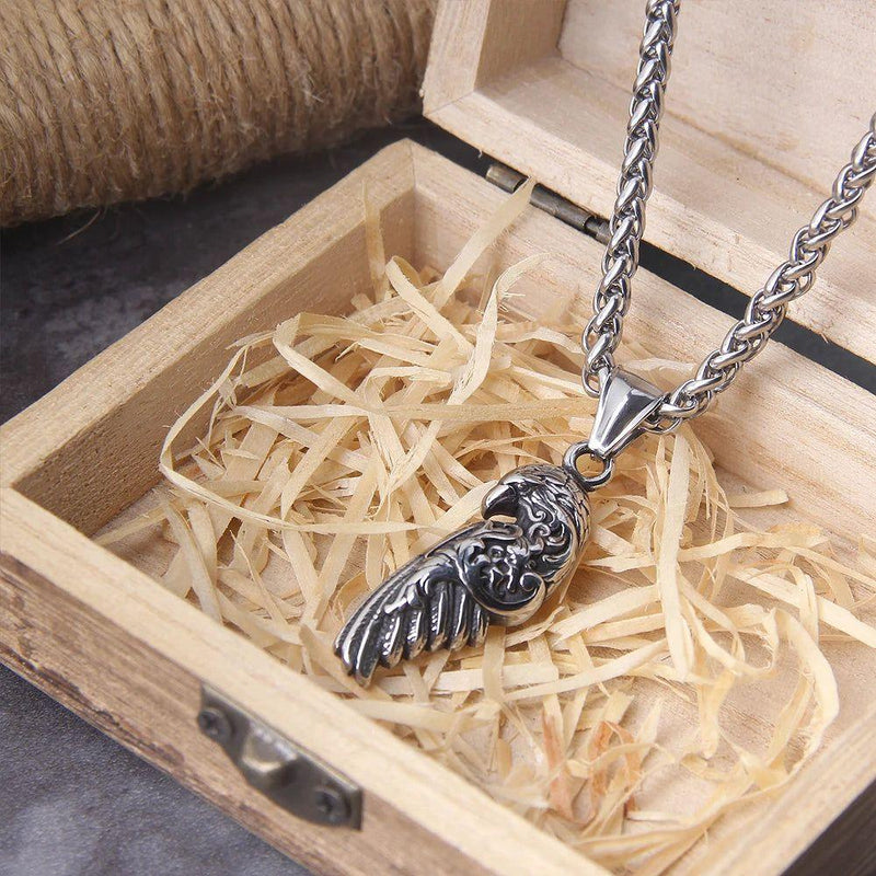 Elegant Unisex Crow Raven Eagle Pendant Necklace in Durable Stainless Steel