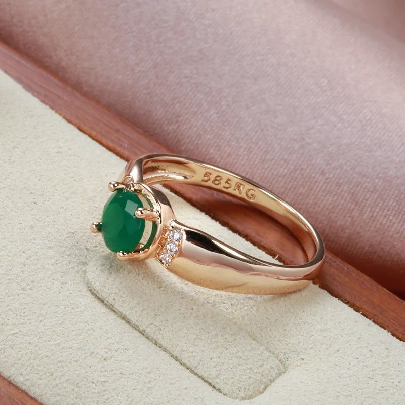 Emerald Round Cut Natural Zircon Cocktail Ring in 585 Rose Gold – High-Quality Fashion Jewelry