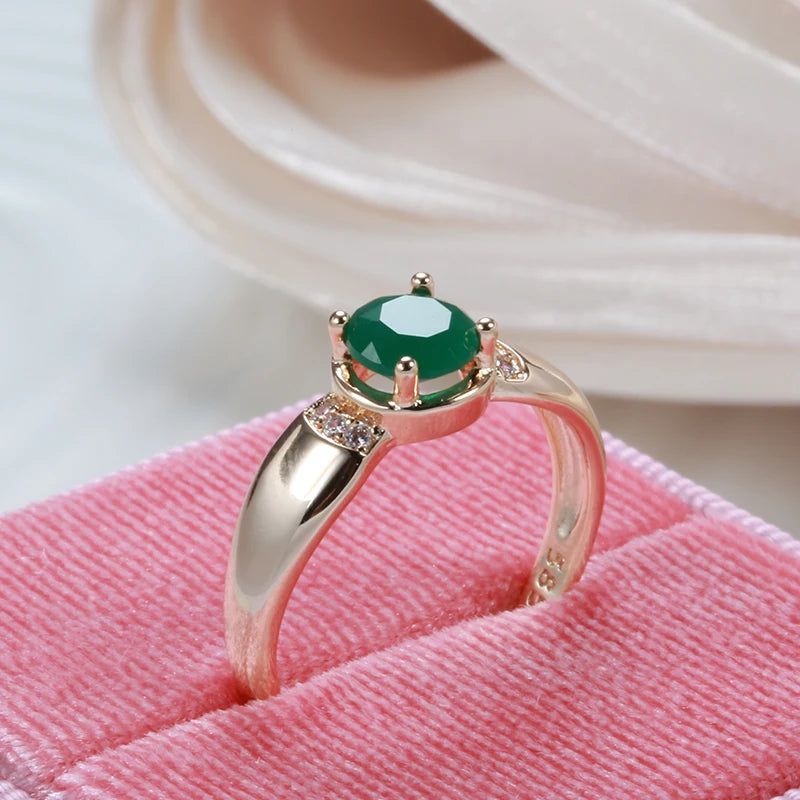 Emerald Round Cut Natural Zircon Cocktail Ring in 585 Rose Gold – High-Quality Fashion Jewelry