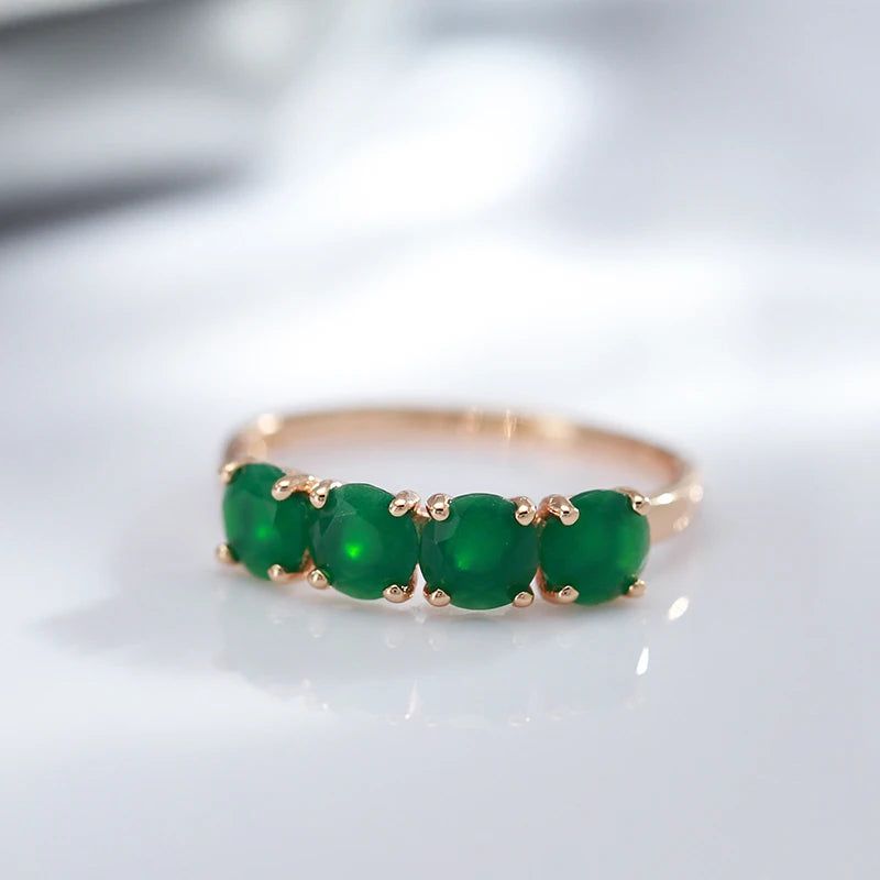 Emerald Round Cut Zircon Cocktail Ring in Luxurious 585 Rose Gold for Valentine's Day