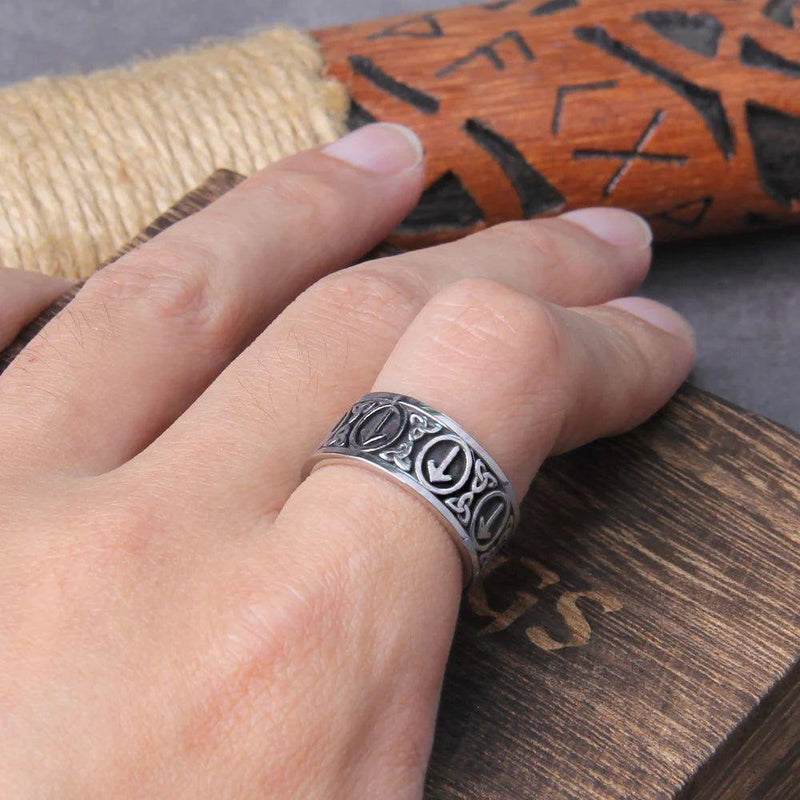 Eternal Viking Rune Stainless Steel Ring - Stylish Unisex Jewelry with Wooden Gift Box