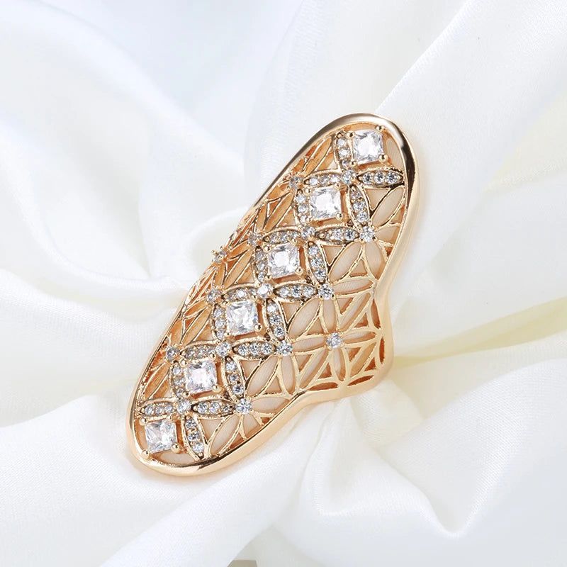 Exquisite 585 Rose Gold Geometric Cocktail Ring with Natural Zircon