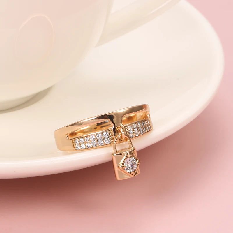 Exquisite 585 Rose Gold Lock Design Ring with Natural Zircon Inlays