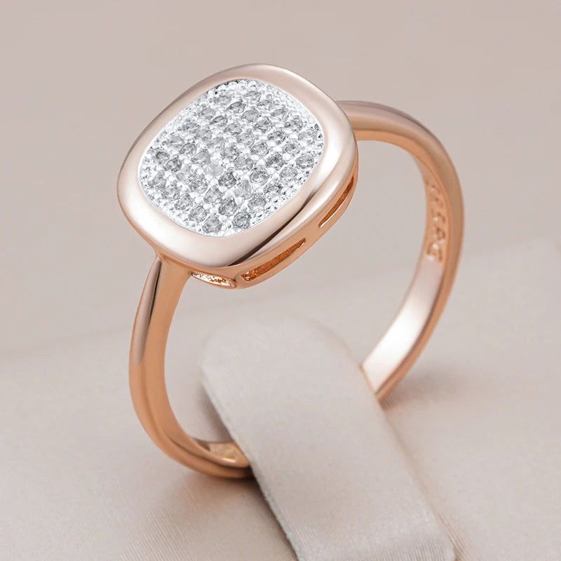 Exquisite Natural Zircon Square Cocktail Ring in Elegant 585 Rose Gold and Silver Mix