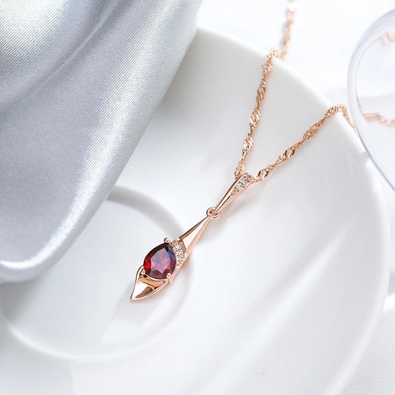 Exquisite Vintage Long Pendant Necklace in 585 Rose Gold with Red Natural Zircon