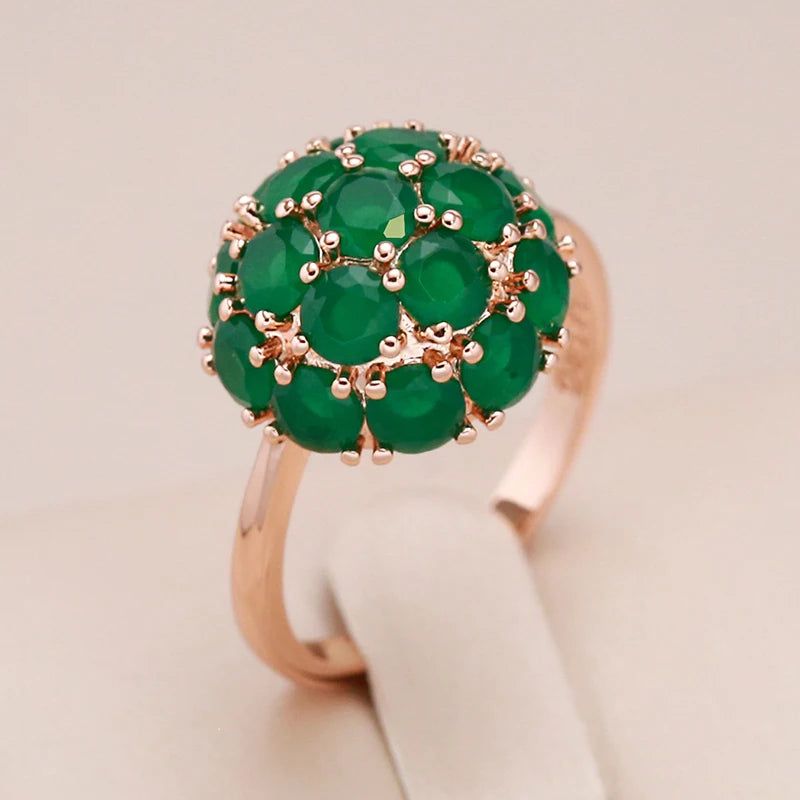 Exquisite Vintage-Style Green Natural Zircon Ring in Luxurious 585 Rose Gold