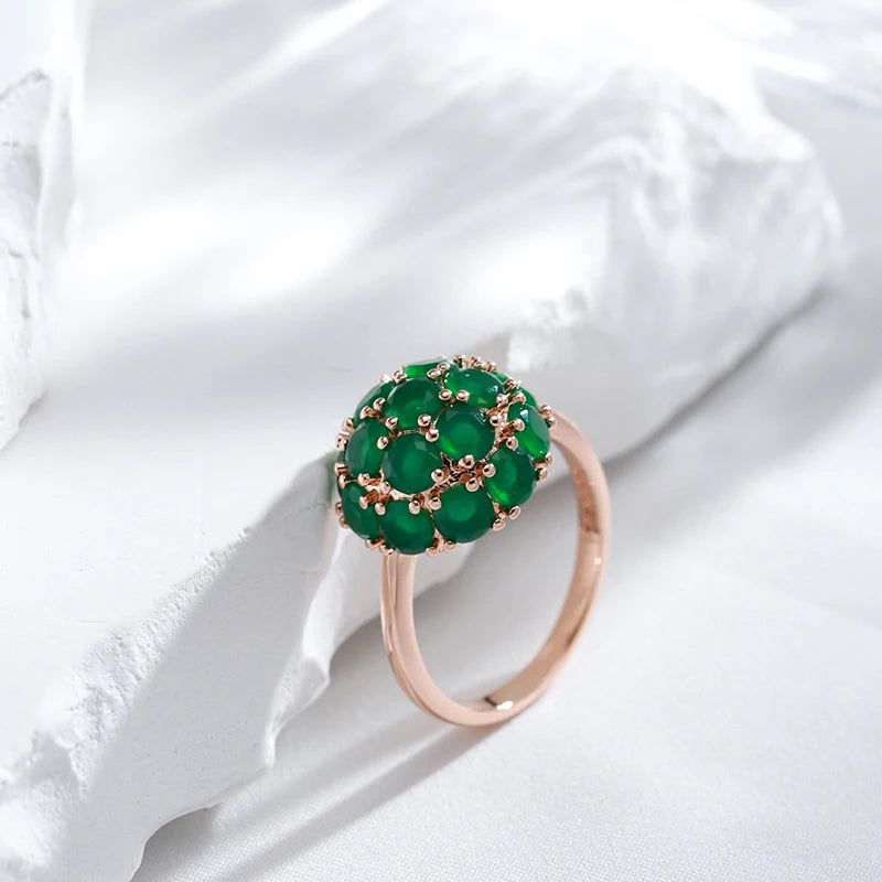 Exquisite Vintage-Style Green Natural Zircon Ring in Luxurious 585 Rose Gold