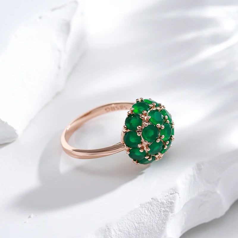 Exquisite Vintage-Style Green Natural Zircon Ring in Luxurious 585 Rose Gold