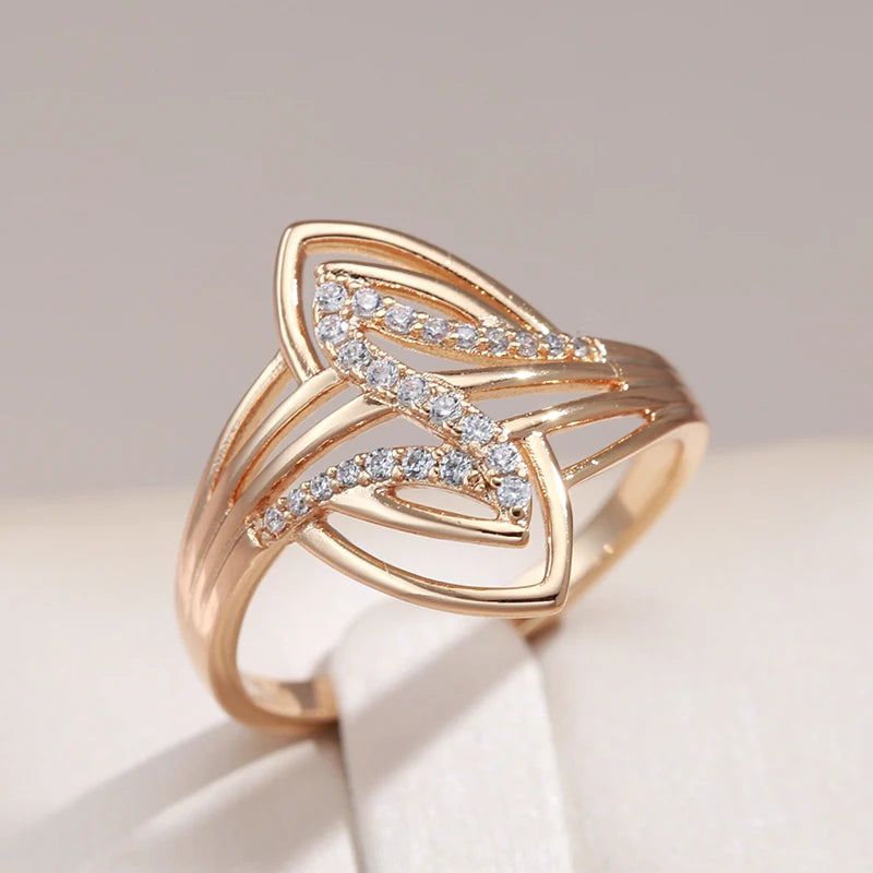 Fashionable 585 Rose Gold Curve Ring with Natural Zircon and Micro Wax Inlay - Unique Fashion Jewelry