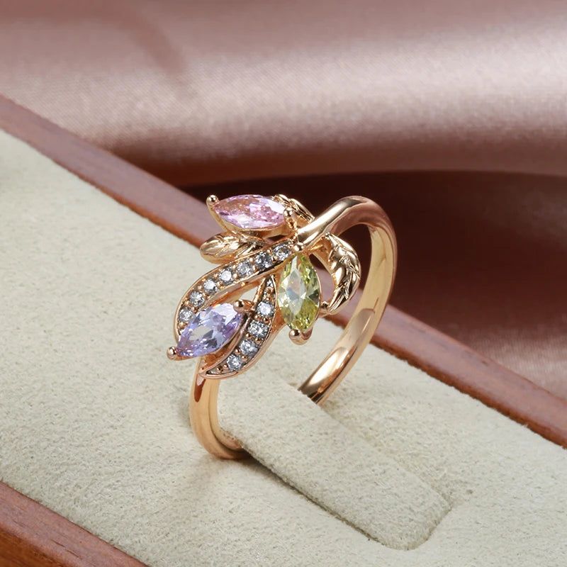 Fashionable 585 Rose Gold Floral Crystal Ring with Colorful Natural Zircon