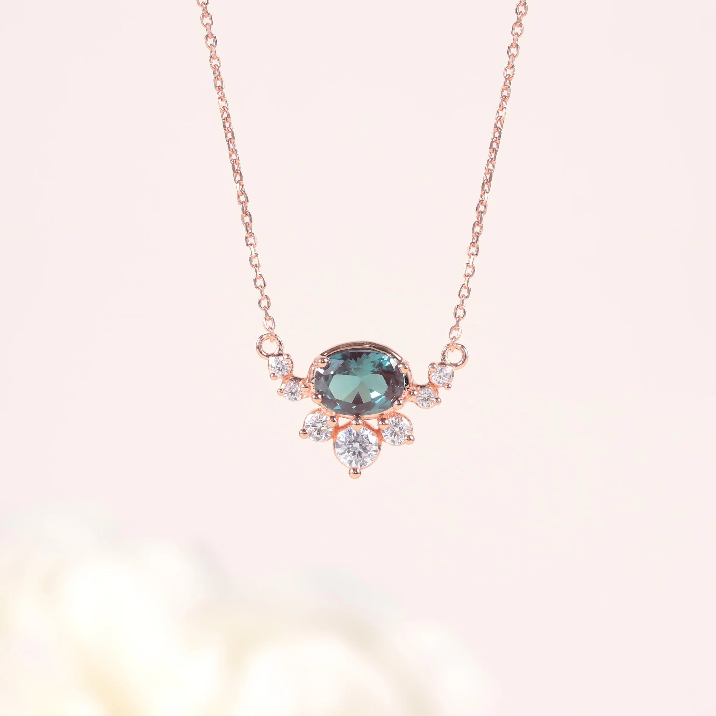 Flexible Moqs Round Lab Alexandrite Necklace in Rose Gold