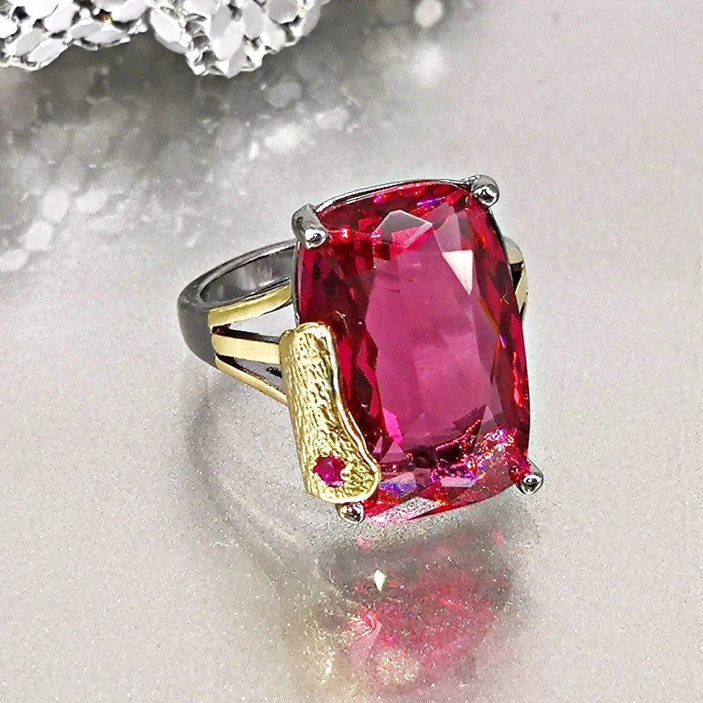 Fuchsia Elegance: Modern Neo-Gothic Love Ring with Shiny Cubic Zirconia