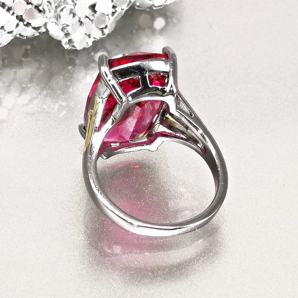 Fuchsia Elegance: Modern Neo-Gothic Love Ring with Shiny Cubic Zirconia