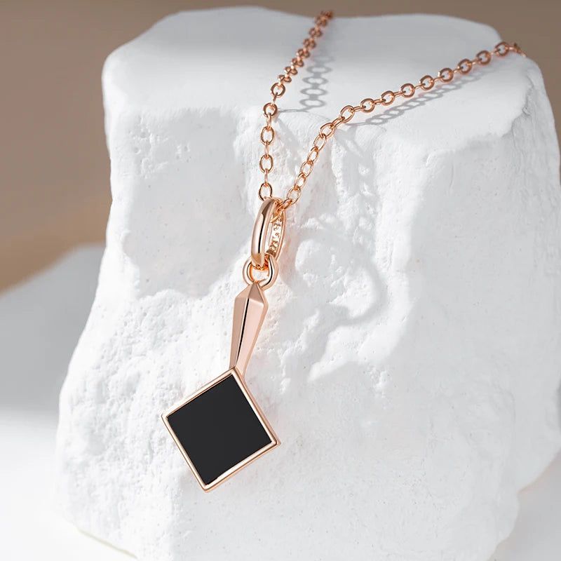 Geometric Elegance: Vintage Black Stone Pendant Necklace in 585 Rose Gold Finish