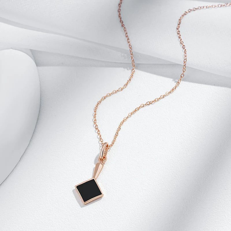 Geometric Elegance: Vintage Black Stone Pendant Necklace in 585 Rose Gold Finish