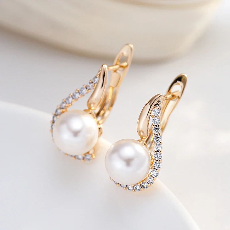 Geometric Pearl Elegance: 585 Rose Gold Bridal Earrings for Timeless Occasions