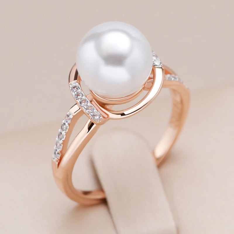 Glamorous Geometric Pearl Cocktail Ring in 585 Rose Gold and Silver with Natural Zircon