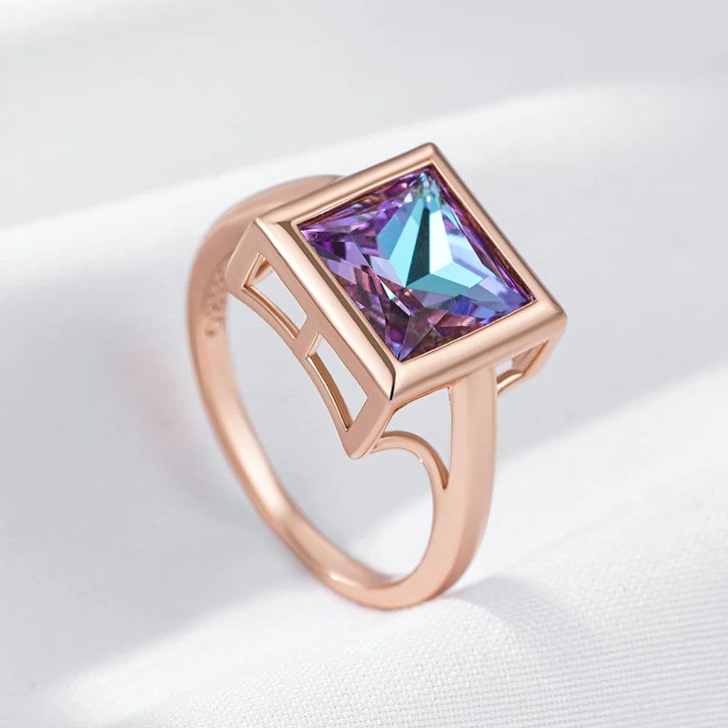 Glamorous Geometric Purple Zircon Cocktail Ring in 585 Rose Gold Tone