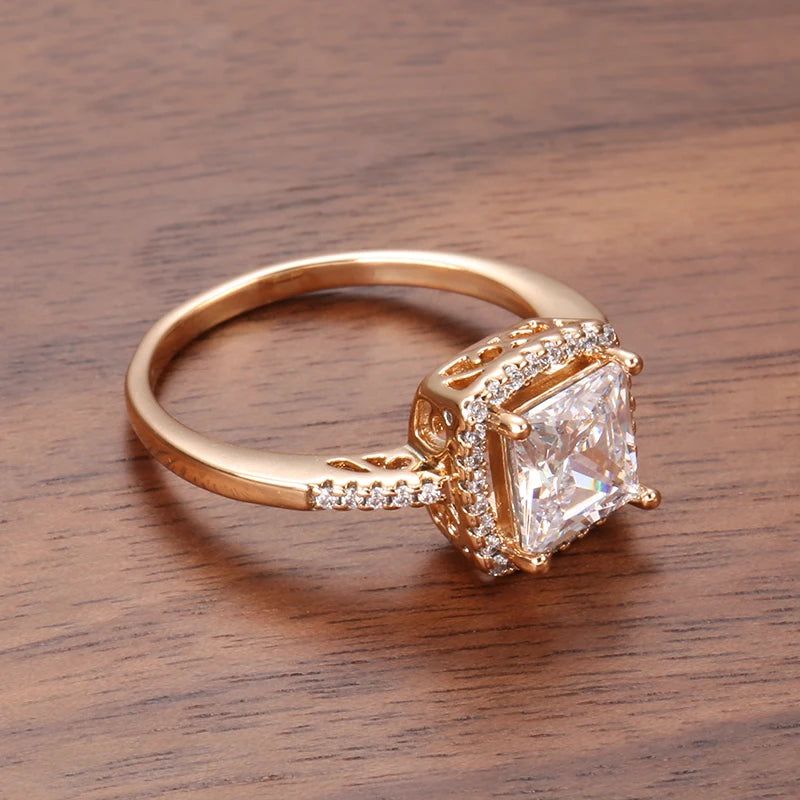 Glamorous Geometric Rose Gold Zircon Cocktail Ring with Crystal Accents