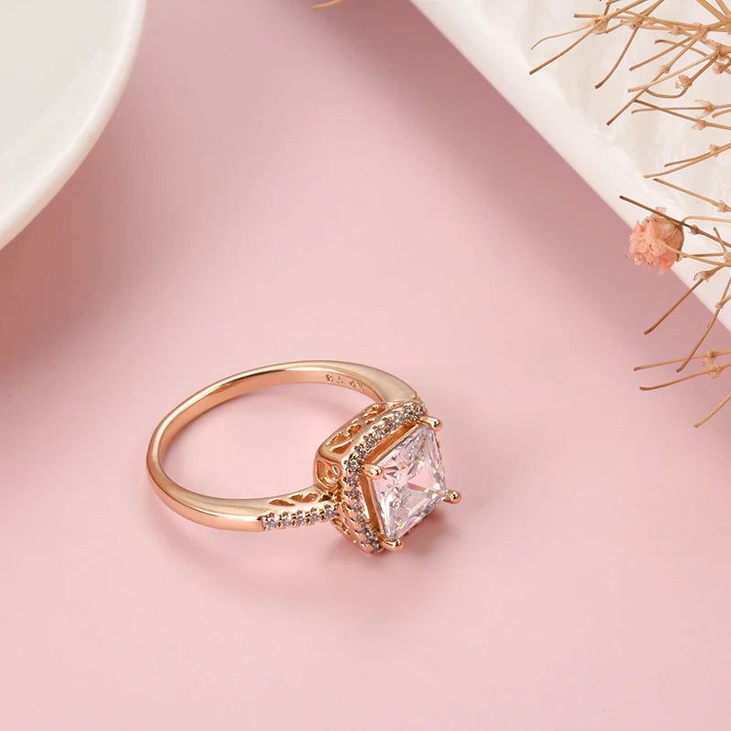 Glamorous Geometric Rose Gold Zircon Cocktail Ring with Crystal Accents