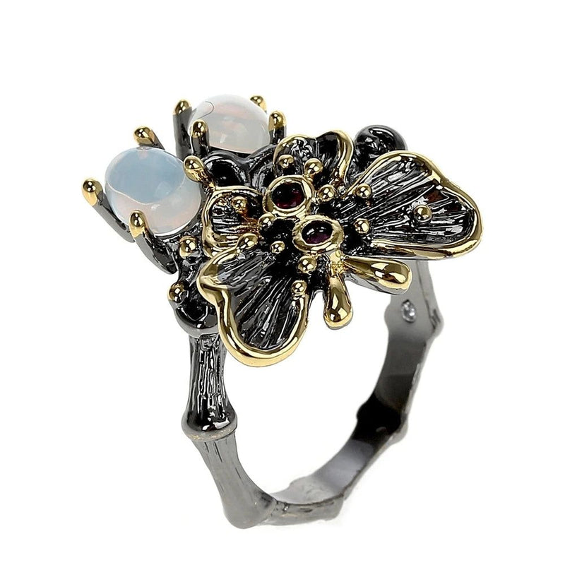 Gothic Elegance: Butterfly Antique Ring for Chic Lovers of Unique Jewelry