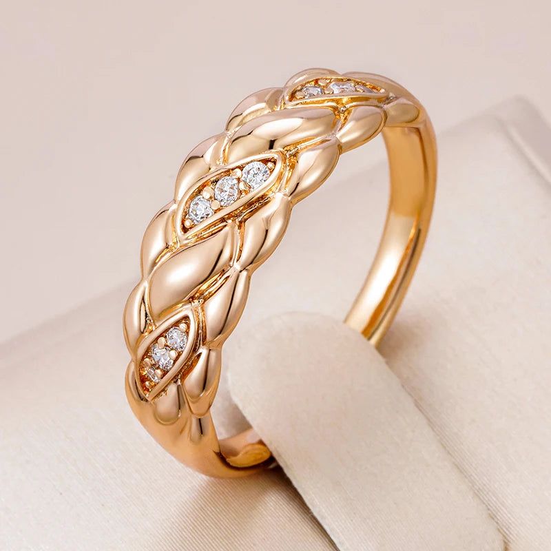 Graceful 585 Rose Gold Mosaic Ring with Shiny Natural Zircon