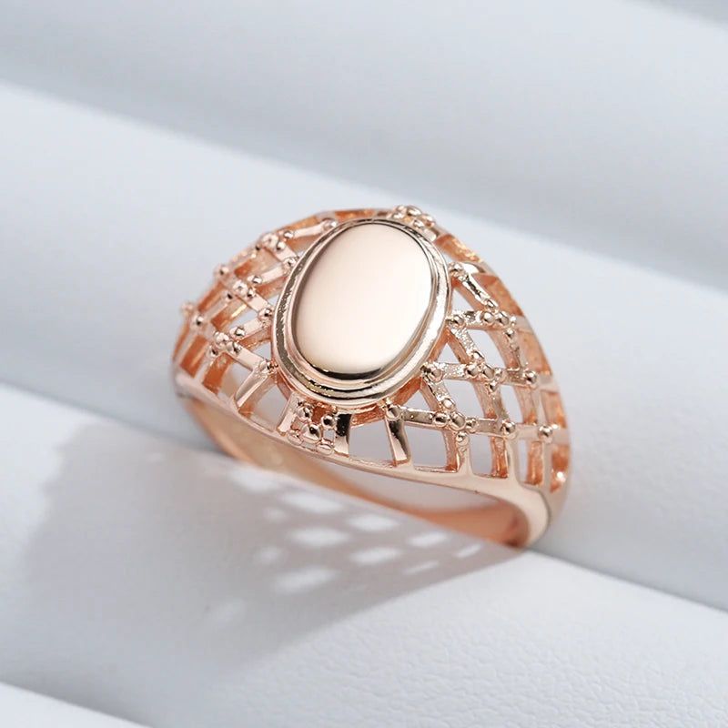 Graceful Rose Gold Plated Cocktail Ring with Cubic Zirconia and Geometric Design