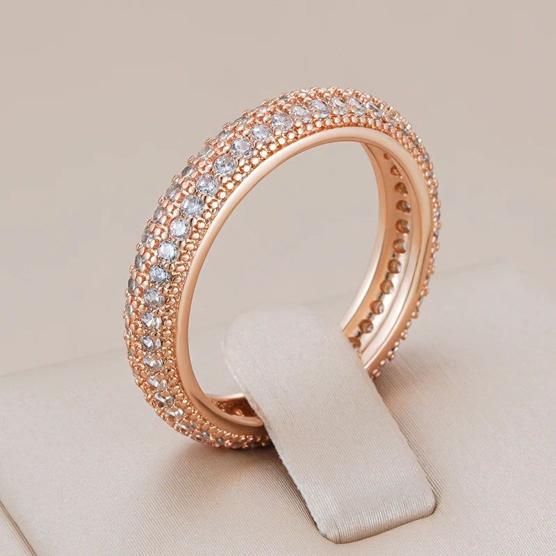 Graceful Rose Gold Plated Zircon Full Circle Cocktail Ring - Classic Ethnic Jewelry