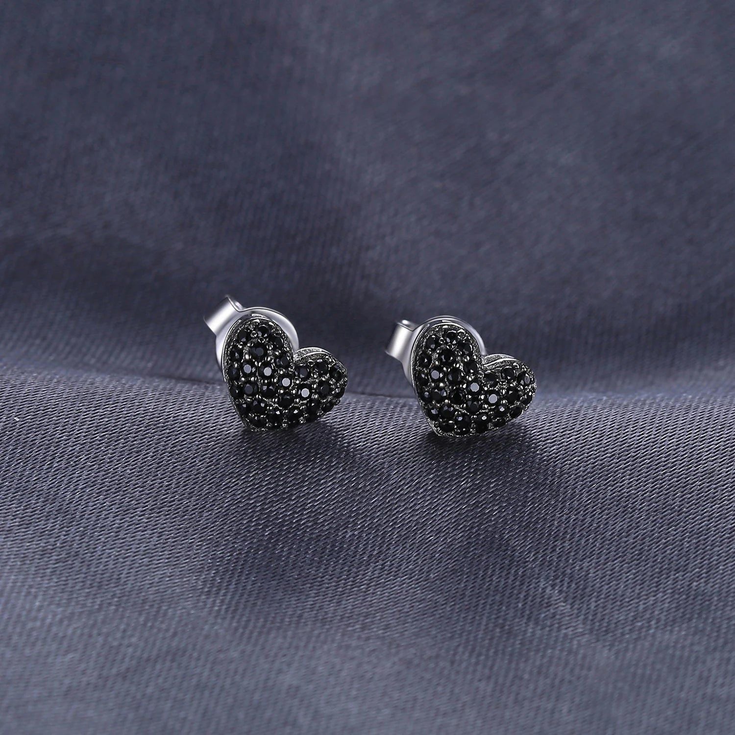 Heart-Shaped Black Spinel Stud Earrings in 925 Sterling Silver - Elegant Gemstone Statement Jewelry