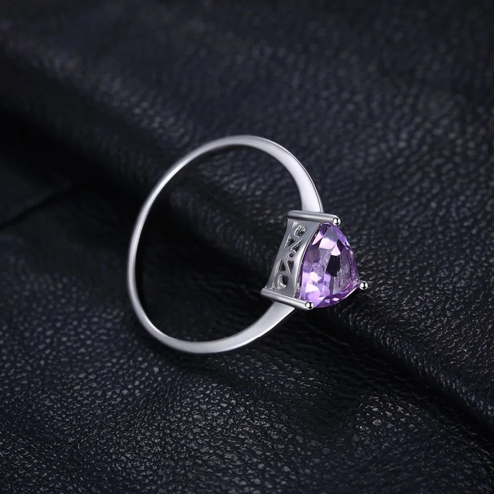 Triangle 1.1ct Purple Amethyst Solitaire Ring in 925 Sterling Silver - Sophisticated Gemstone Jewelry