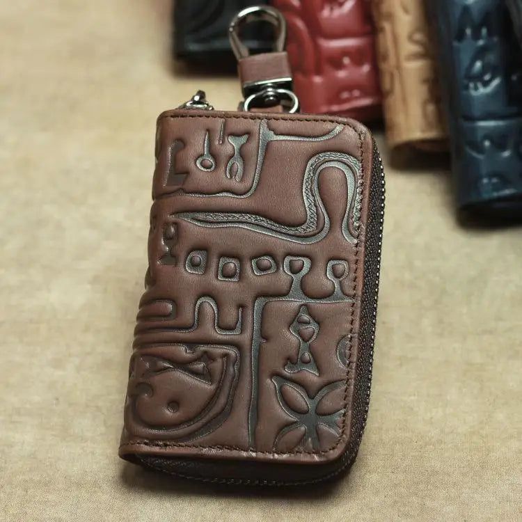 Handcrafted Vintage Leather Key Pouch - Unisex Cowhide Car Key Holder with Embossed Design