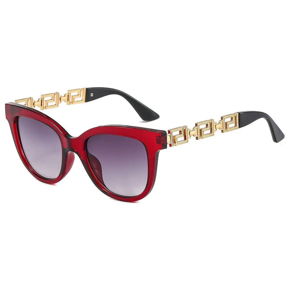 Chic Retro Cat Eye Sunglasses with Cutout Frame & UV400 Protection