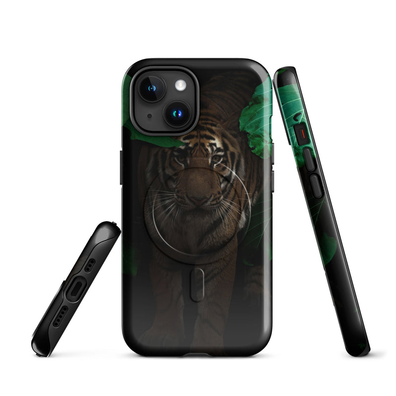 Induction charging-compatible tough case for iPhone® iPhone 15 Cat in Darkness Design